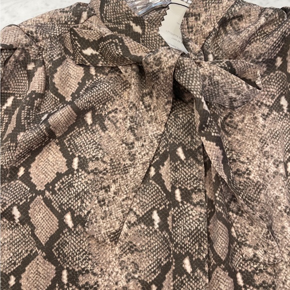 NWT!  Sold as Set of 2!  Reversible Poncho and Blouse! - Picture 8 of 16